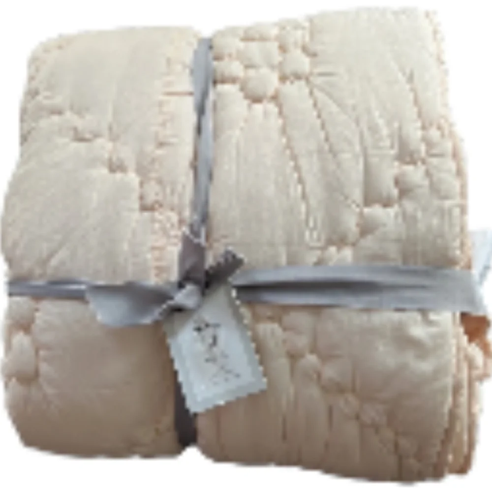Studio D Juliette Ruched Floral Quilt Mini Set